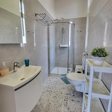 Apartment House Of Lords Opatija